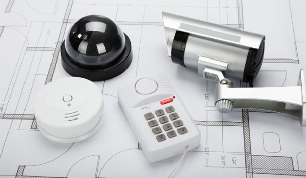 معرفی انواع سیستم های امنیتی هوشمند خانه